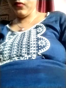 strip queennn online show from March 31, 2026, 5:08 am