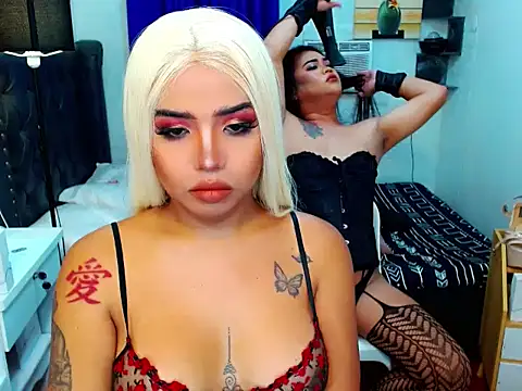 LovelyTs4U online show from May 19, 2026, 8:37 pm