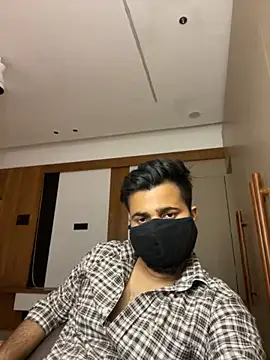 Notme 09 online show from October 19, 2025, 3:23 pm