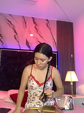 SsexCouplee online show from May 9, 2026, 10:53 am