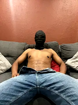 kingjozi121 online show from November 21, 2025, 9:46 pm