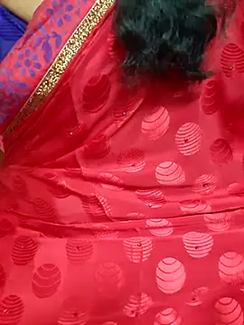 Snapshot of tamil-reena chatting on October 15, 2025, 3:34 pm tamil-reena online show from October 15, 2025, 3:34 pm