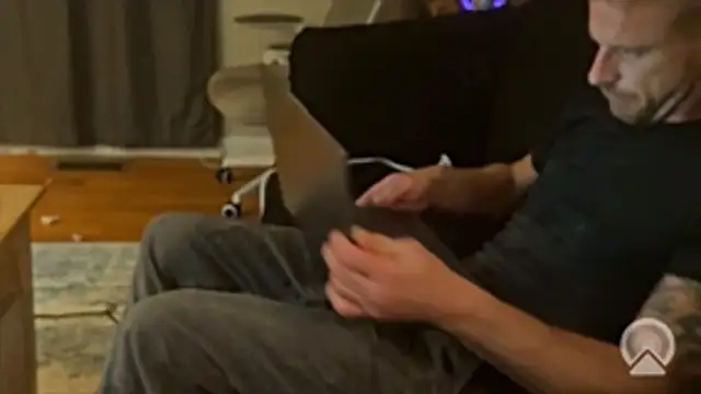 jackieboy220 online show from October 21, 2025, 8:37 am