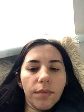 oliviya mur online show from November 9, 2025, 11:30 am