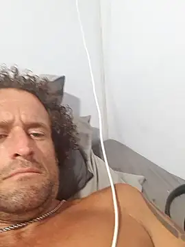 Snapshot of shainnfk chatting on January 15, 2026, 11:26 am shainnfk online show from January 15, 2026, 11:26 am