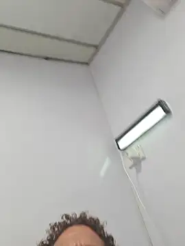 Snapshot of shainnfk chatting on January 15, 2026, 11:30 pm shainnfk online show from January 15, 2026, 11:30 pm