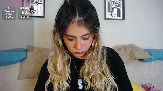 Sweet Bella Valery online show from February 10, 2026, 9:52 pm