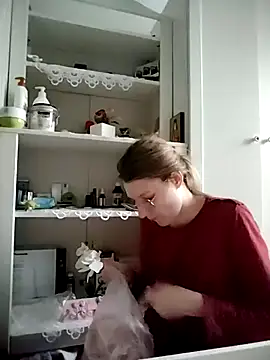 SandyCassie online show from February 5, 2026, 11:15 am