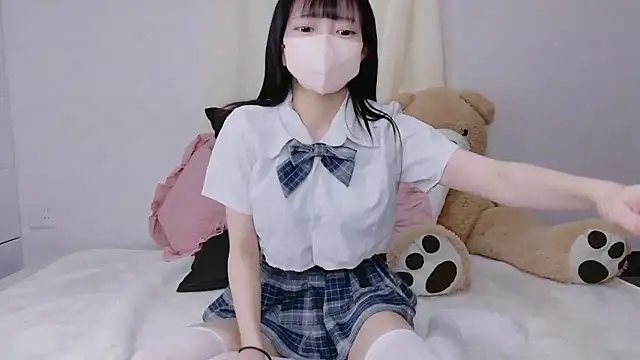 Snapshot of Mirai_oO16Oo chatting on October 23, 2025, 7:51 am Mirai oO16Oo online show from October 23, 2025, 7:51 am