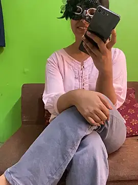 Snapshot of darkdoll007 chatting on March 10, 2026, 8:52 am darkdoll007 online show from March 10, 2026, 8:52 am