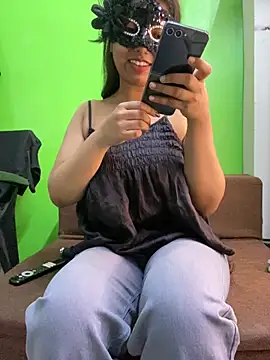 Snapshot of darkdoll007 chatting on March 27, 2026, 8:48 am darkdoll007 online show from March 27, 2026, 8:48 am