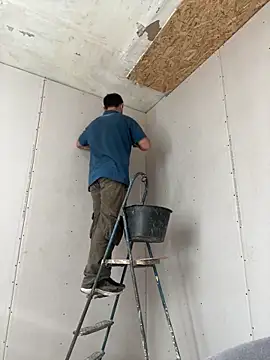 AndyLynn online show from October 23, 2025, 10:03 am