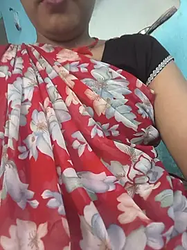 Snapshot of Ragni_bhargav chatting on July 15, 2026, 1:05 pm Ragni bhargav online show from July 15, 2026, 1:05 pm