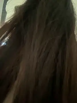 aini-maili online show from December 2, 2025, 6:19 am