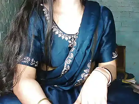 Snapshot of diksha--s chatting on October 26, 2025, 7:25 am diksha--s online show from October 26, 2025, 7:25 am