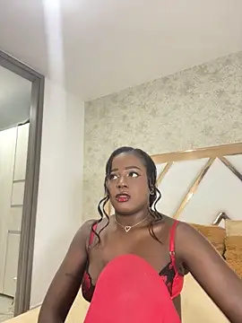 EmiParks online show from November 16, 2025, 12:44 pm