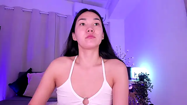 Divine Madeleine online show from June 29, 2026, 6:08 am