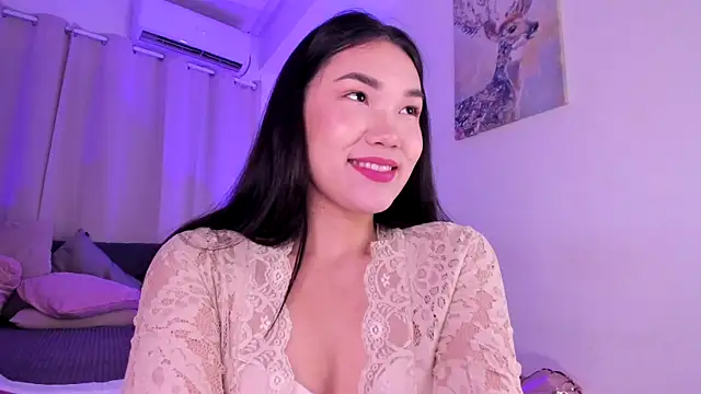 Divine Madeleine online show from July 8, 2026, 6:40 am