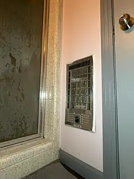 sissy diorcd online show from December 2, 2025, 4:13 pm