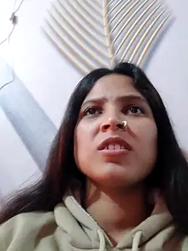 Anshika1431 online show from November 15, 2025, 6:33 am