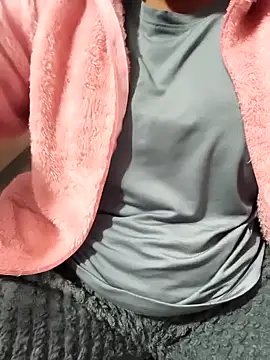 Anshika1431 online show from December 17, 2025, 10:54 am