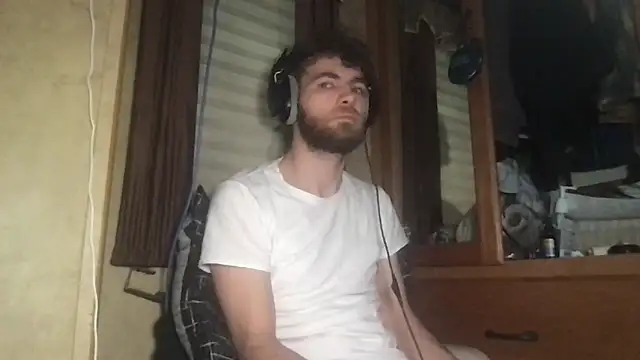 Snapshot of TyKindaNasty chatting on February 26, 2026, 5:34 pm TyKindaNasty online show from February 26, 2026, 5:34 pm