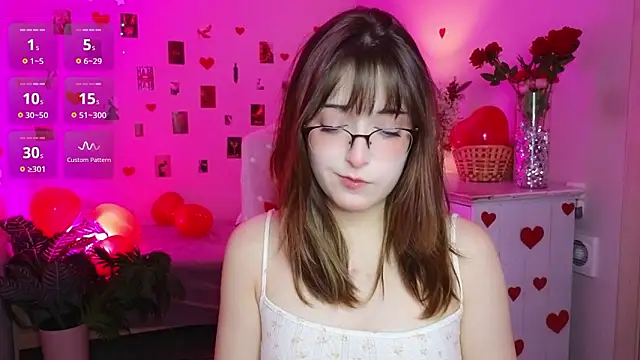 Snapshot of Soffi_Toffi chatting on February 16, 2026, 3:30 pm Soffi Toffi online show from February 16, 2026, 3:30 pm