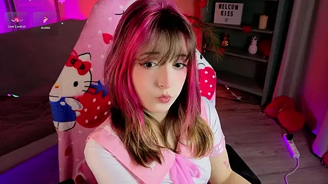 Snapshot of Soffi_Toffi chatting on February 24, 2026, 3:10 pm Soffi Toffi online show from February 24, 2026, 3:10 pm