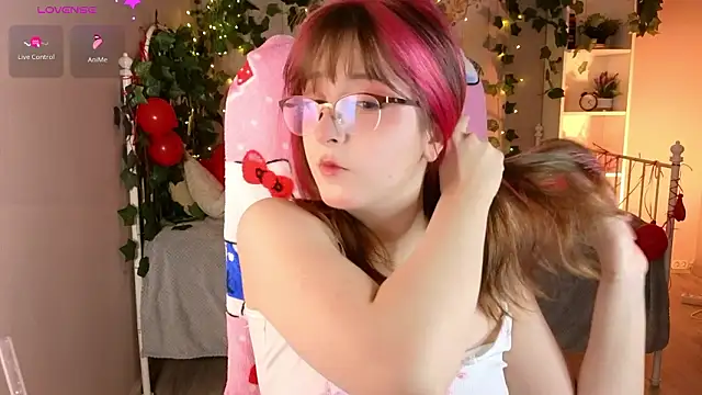 Snapshot of Soffi_Toffi chatting on February 25, 2026, 10:25 am Soffi Toffi online show from February 25, 2026, 10:25 am