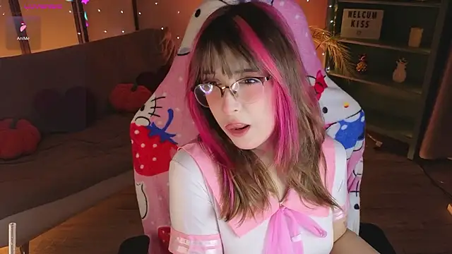 Snapshot of Soffi_Toffi chatting on March 21, 2026, 5:23 am Soffi Toffi online show from March 21, 2026, 5:23 am