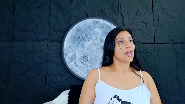 Antonella Russo1 online show from July 21, 2026, 1:13 pm