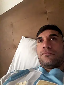 Stormandloganxxx online show from February 15, 2026, 10:06 pm