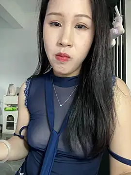 Snapshot of littlesluttycat chatting on April 7, 2026, 2:23 am littlesluttycat online show from April 7, 2026, 2:23 am