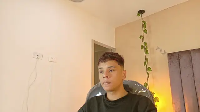 Xavier Fox    online show from March 21, 2026, 8:23 pm