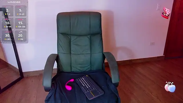 moon2 1  online show from February 10, 2026, 12:15 am