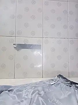 Snapshot of single_virgin chatting on March 7, 2026, 5:54 pm single virgin online show from March 7, 2026, 5:54 pm