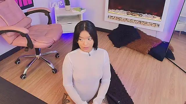 Snapshot of Miss_koko_ chatting on May 18, 2026, 1:24 am Miss koko online show from May 18, 2026, 1:24 am