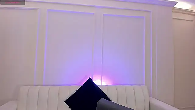 ScarlettBlaze  online show from June 6, 2026, 12:10 pm
