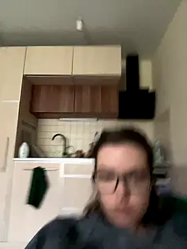 Snapshot of AForgottenElf chatting on October 17, 2025, 1:25 pm AForgottenElf online show from October 17, 2025, 1:25 pm