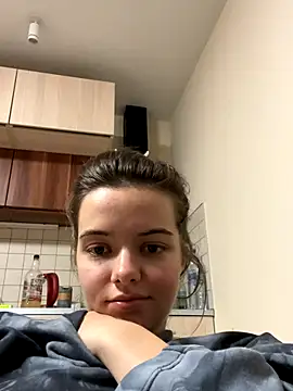 Snapshot of AForgottenElf chatting on October 27, 2025, 4:22 pm AForgottenElf online show from October 27, 2025, 4:22 pm