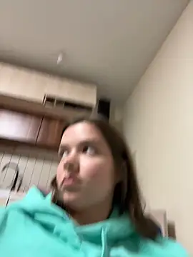 Snapshot of AForgottenElf chatting on October 29, 2025, 3:25 pm AForgottenElf online show from October 29, 2025, 3:25 pm