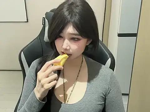 TUTU-TU online show from February 8, 2026, 9:02 am