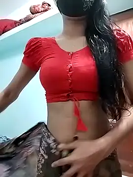Snapshot of Ratri-Biswas chatting on May 14, 2026, 4:03 pm Ratri-Biswas online show from May 14, 2026, 4:03 pm