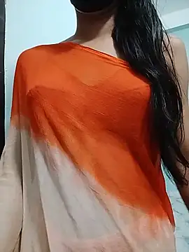 Snapshot of Ratri-Biswas chatting on May 16, 2026, 5:04 am Ratri-Biswas online show from May 16, 2026, 5:04 am