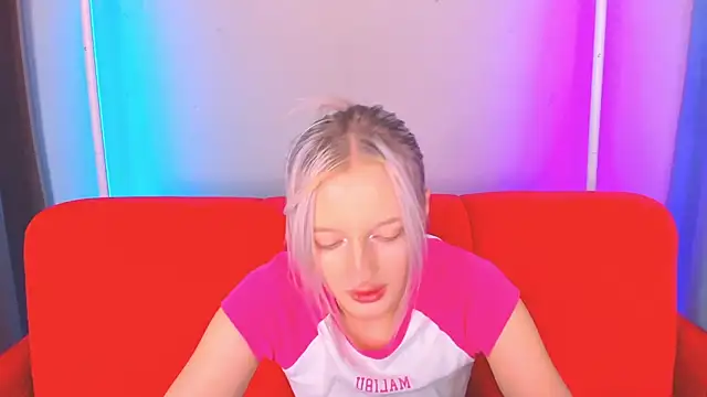 AlessaKiss online show from July 10, 2026, 3:11 am