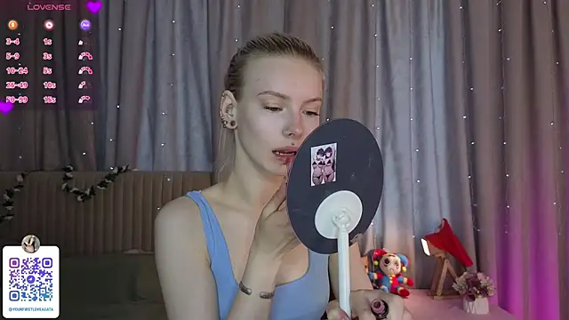 Snapshot of Sunshine_agata chatting on June 22, 2026, 4:53 am Sunshine agata online show from June 22, 2026, 4:53 am