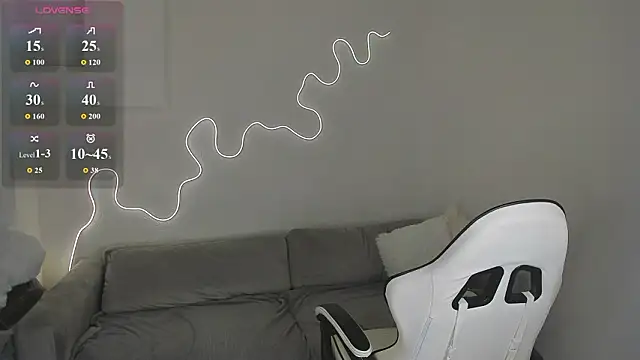 Snapshot of bella_xx__ chatting on March 18, 2026, 12:47 am bella xx online show from March 18, 2026, 12:47 am