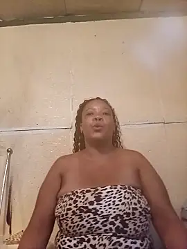 boobsqueenxo online show from March 16, 2026, 11:14 am