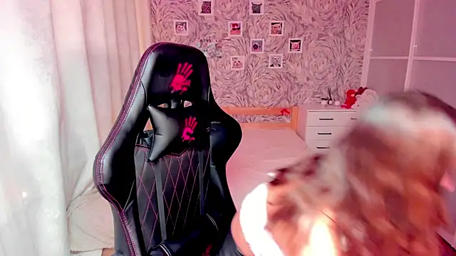 mishel amurr online show from December 20, 2025, 1:56 am