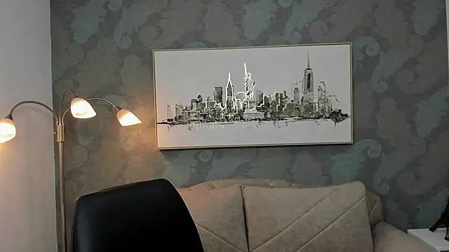 valentina clk online show from January 14, 2026, 3:12 am